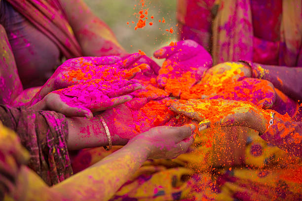 istock Holi Festival hands in India 472119328