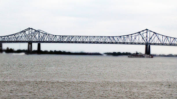 istock Crescent Connection New Orleans Louisiana 472122432
