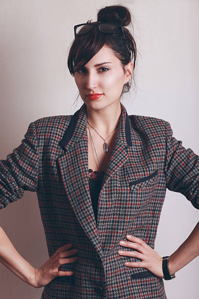istock Vintage fashion portrait 472124603
