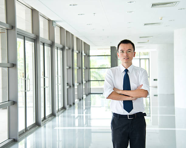 istock Asian businessman 472125601