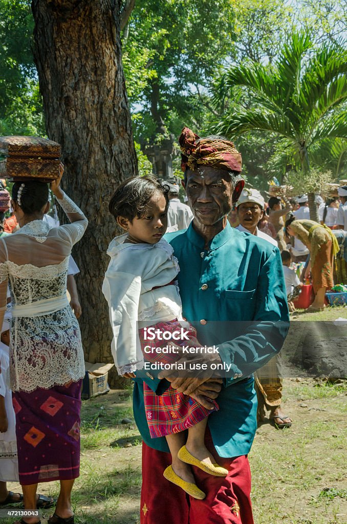 Pilger zu Fuß zum Tempel Zeremonie in Bali, Indonesien - Lizenzfrei Alt Stock-Foto