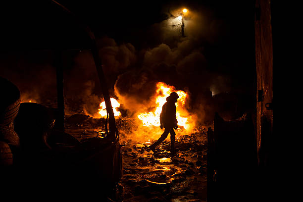 massa proteste antigovernative in kiev, ucraina. - outcry foto e immagini stock