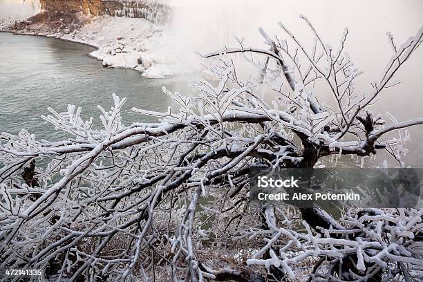 Inverno Cascate Del Niagara - Fotografie stock e altre immagini di Acqua - Acqua, Ambientazione esterna, Bianco