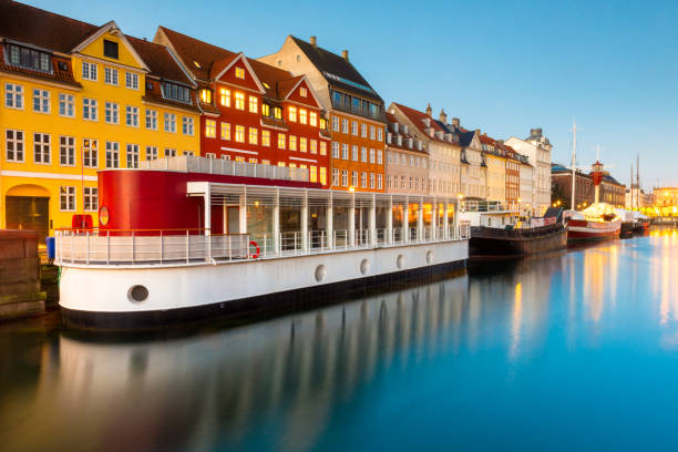 istock Nyhavn, Copenhagen, Denmark 472144589