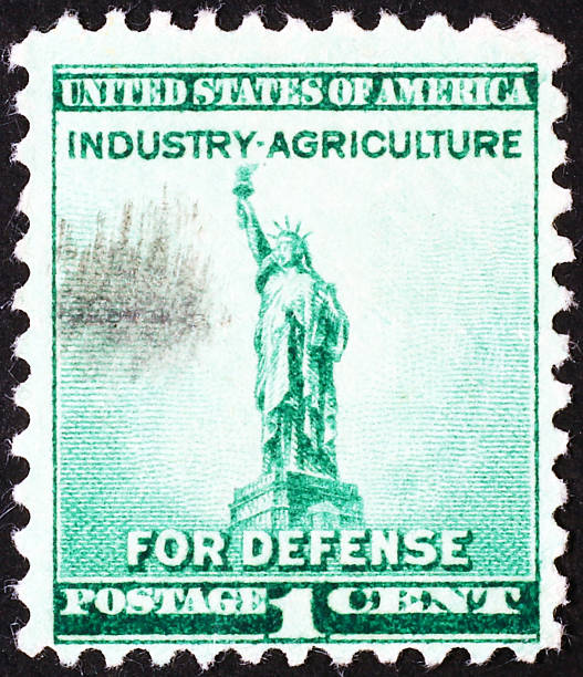 istock Statue of Liberty on old US stamp 472145337