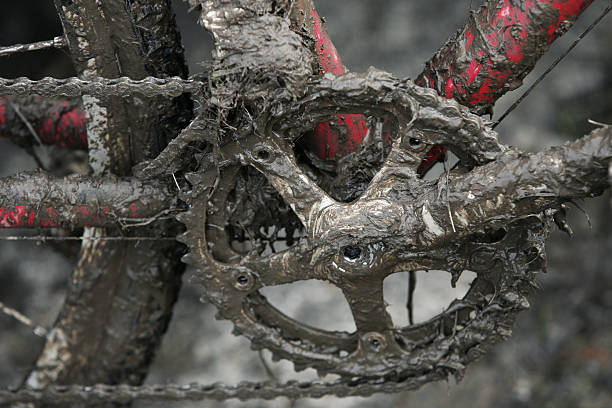 mud de ciclo-cross de la bicicleta - cyclo cross fotografías e imágenes de stock