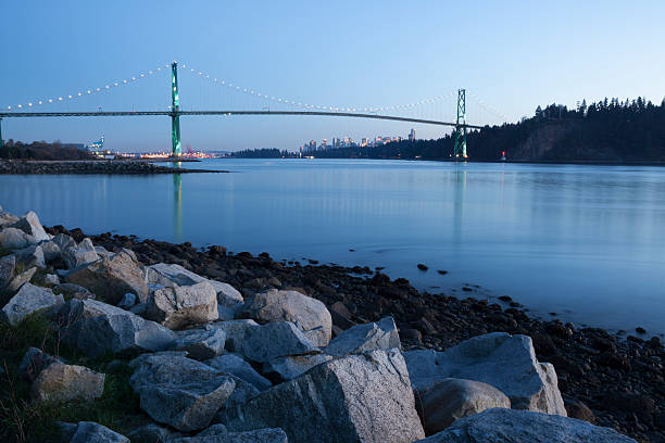 istock Lions Gate Bridge at night from West Vancouver 472150554