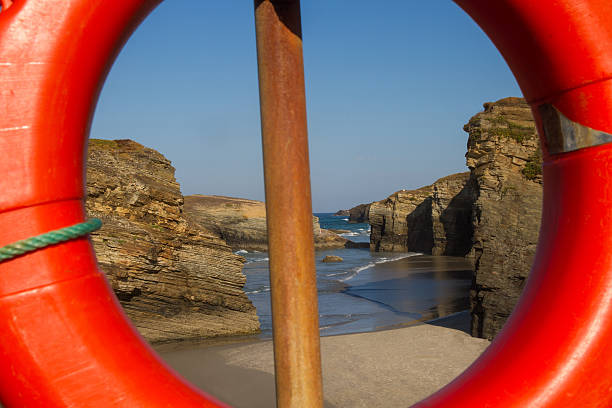 istock Float overlooking beach - Flotador con vistas a playa 472164487