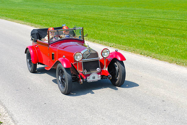 rallye classique avec alfa romeo - 1920 1929 photos et images de collection