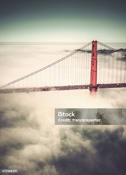 San Francisco Golden Gate Bridge Foto de stock y más banco de imágenes de Nube - Nube, Paisaje con nubes, Puente Golden Gate