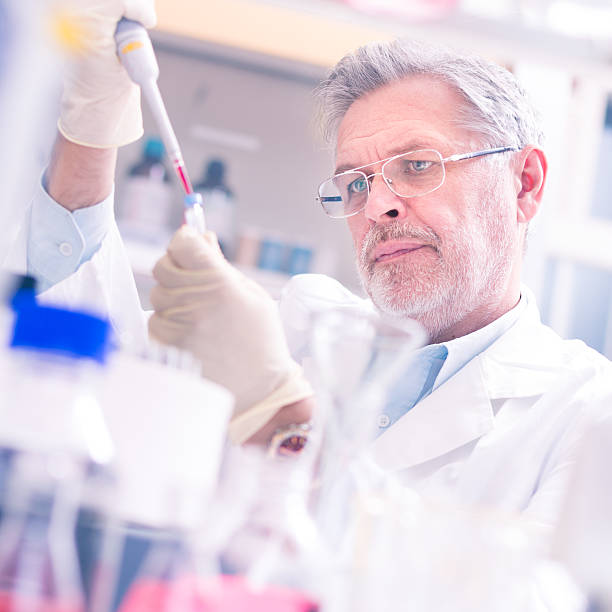 istock Life scientist researching in laboratory 472172537