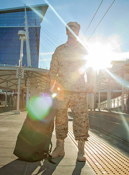istock US Marine Soldier Coming Home 472182461