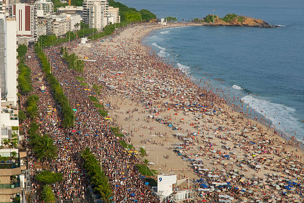 istock Street Carnival in Rio 472189247
