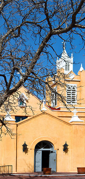 chiesa di san filippo neri di albuquerque - albuquerque catholicism church new mexico foto e immagini stock