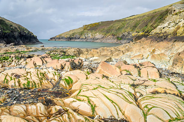 espectacular de las playas de la costa y todo puerto quin. - english quin fotografías e imágenes de stock