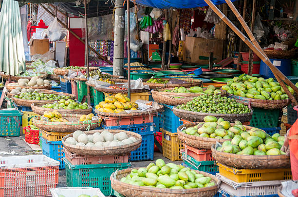 istock Fruit Market In Phnom Penh, Cambodia 472204781