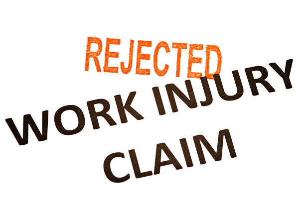 rejeté blessure de travail de récupération - insurance claim form rejection physical injury photos et images de collection