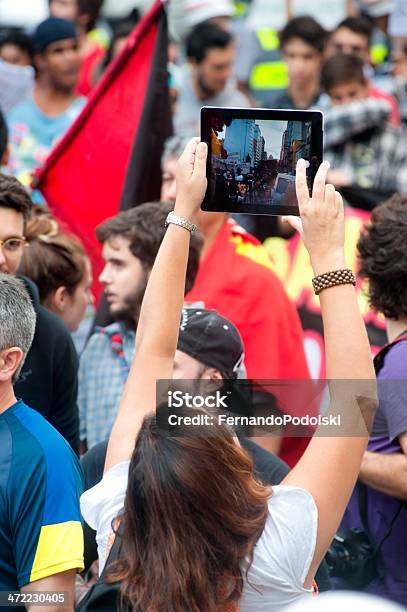 Foto de Os Manifestantes e mais fotos de stock de América do Sul - América do Sul, Analfabetismo, Ativista