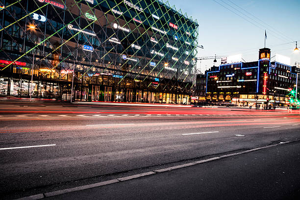 istock Crowded street in Copenhagen downtown at dusk 472250702