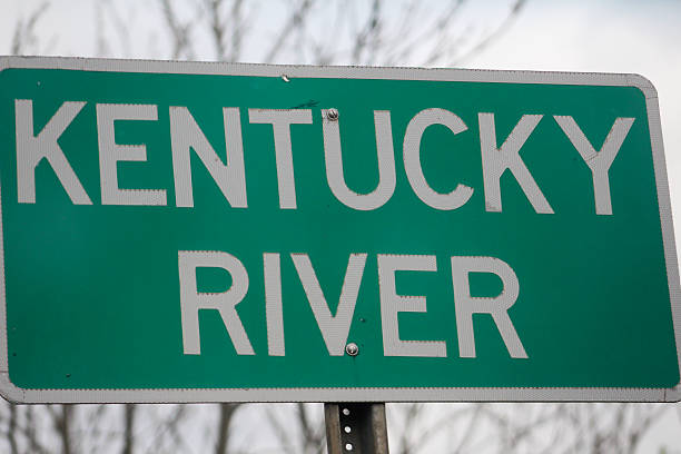 istock Kentucky River Sign - Stock Image 472297622