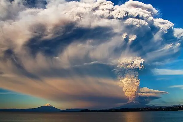 After 42 years sleeping, Calbuco Volcano woke up. I was so happy and shocked to be there when it started.