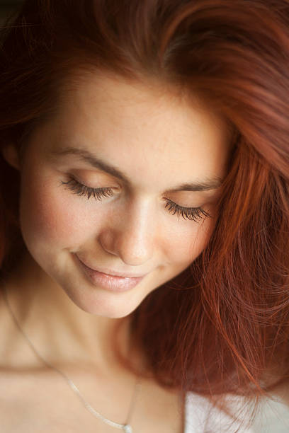 istock beautiful women 472316398