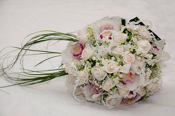 istock bouquet of flowers 472317040