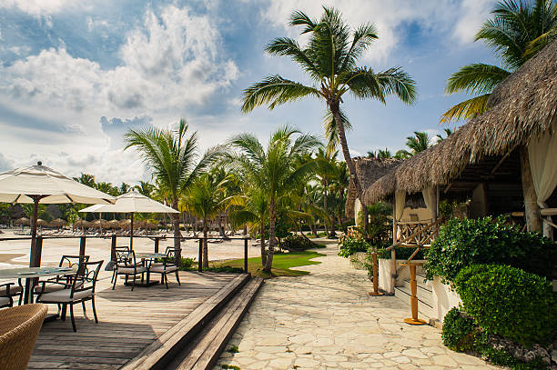 istock Outdoor restaurant at the seashore. Table setting in tropical Summer 472317232