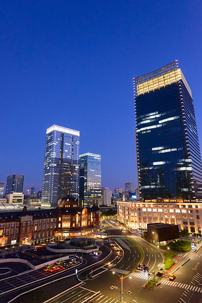 istock Night scene of Tokyo Station 472318882