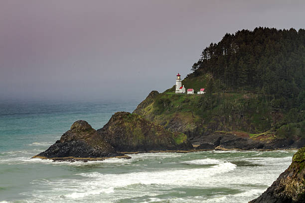 istock Heceta Head Historic Oregon Lighthouse 472322298