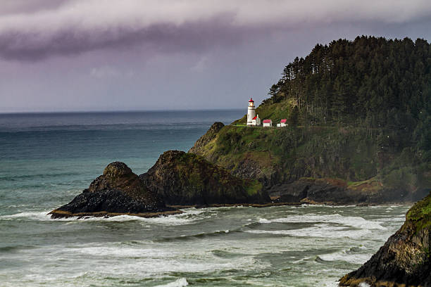 istock Heceta Head Historic Oregon Lighthouse 472322316