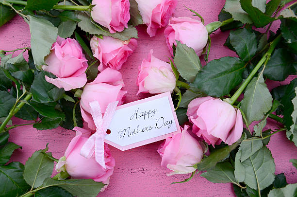 istock Happy Mothers Day Pink Roses and Tea. 472325040