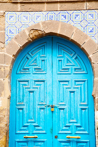 istock antique door in morocco 472338364
