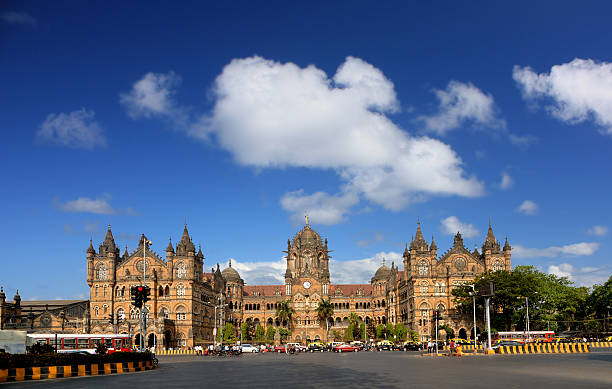 chhatrapati shivaji terminus - central train station foto e immagini stock