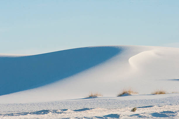 istock White Dunes - White Sands National Monument 472371552