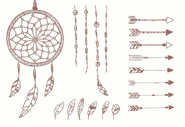 ilustrações de stock, clip art, desenhos animados e ícones de mão desenhada índio americano penas, sonho, esferas e setas basebol - native american north american tribal culture symbol dreamcatcher