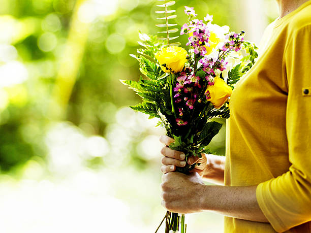 istock Bouquet Of Flowers 472407656