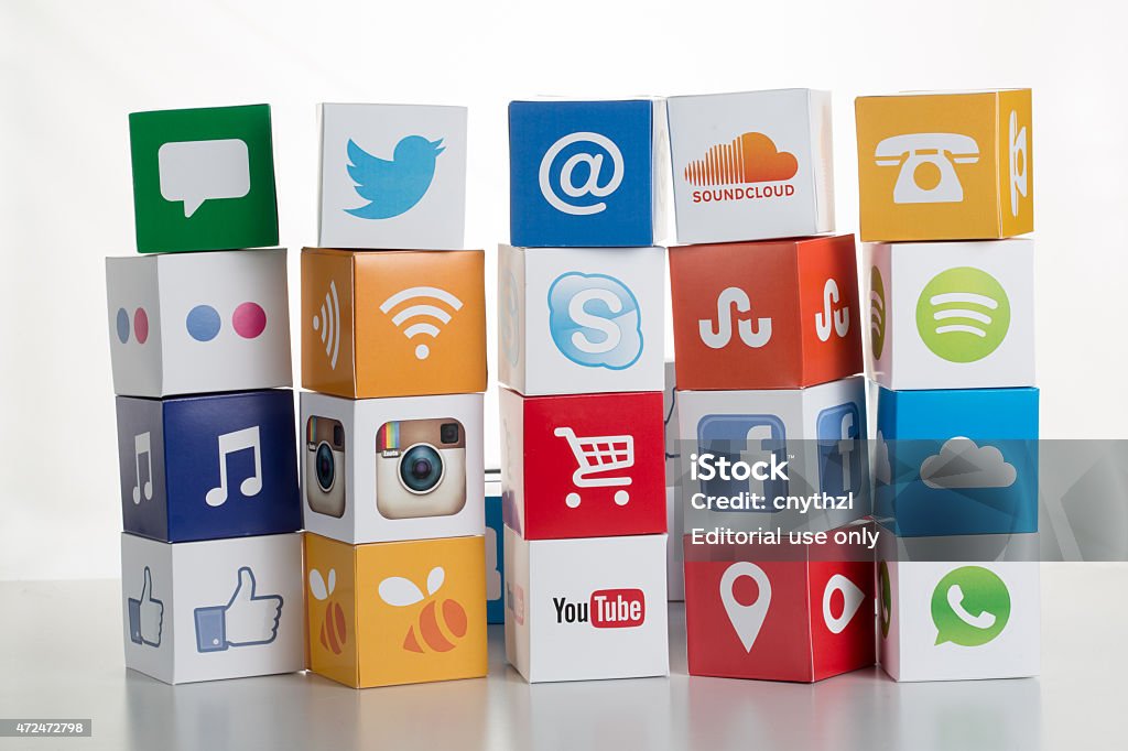 Social Media Icons Sakarya, Turkey - May 1, 2015: Paper cubes with Popular social media services icons.  2015 Stock Photo