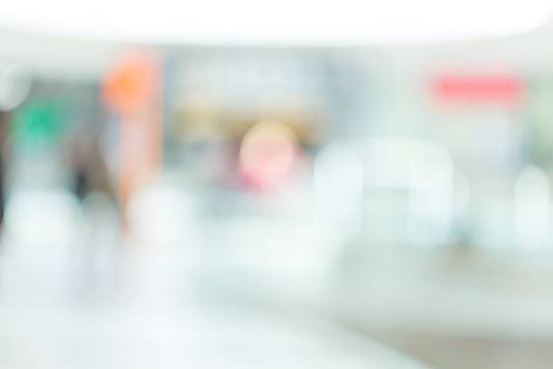 istock Shop. Store blur background with bokeh 472479718