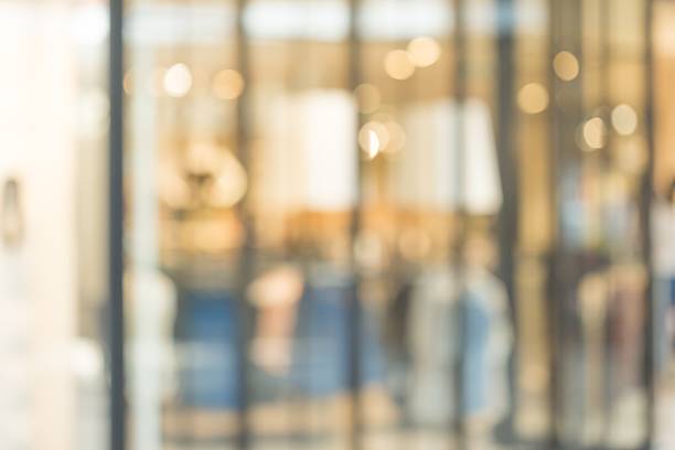 istock Shop. Store blur background with bokeh 472479932