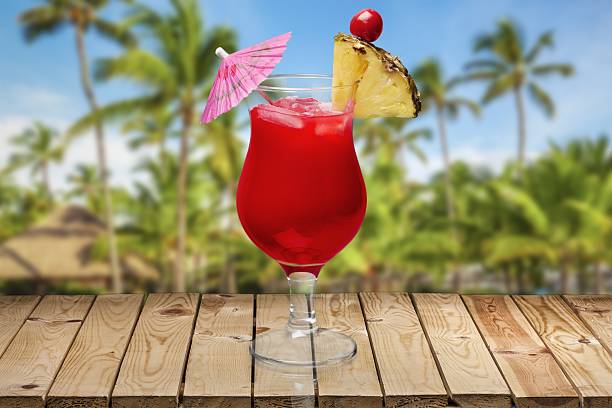 istock Cocktail. Cocktails on white: Hurricane 472504100