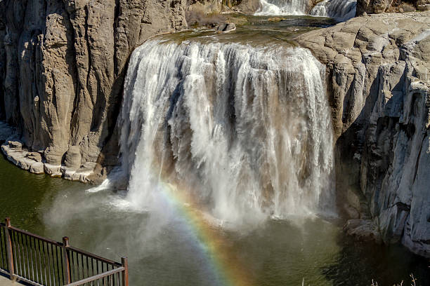 istock Shoshone Falls in Twin Falls Idaho 472513478