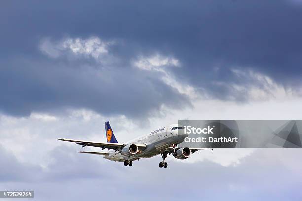 Lufthansa Airbus A320 Stock Photo - Download Image Now - 2015, Air Vehicle, Airbus