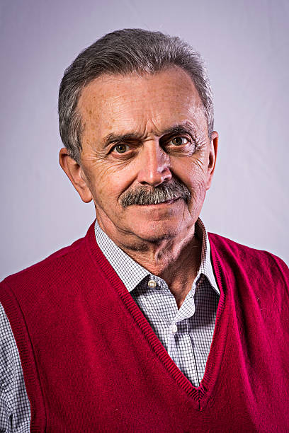istock Portrait of an old man 472634228