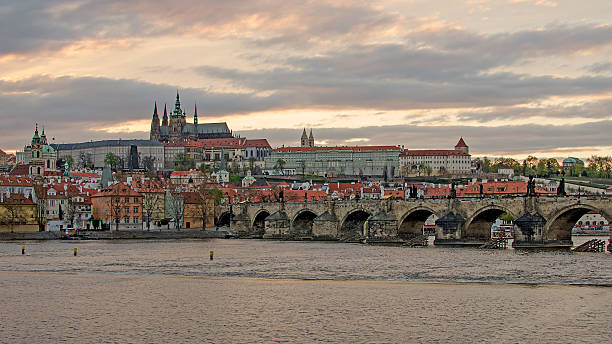 istock Castle of Prague (Czech Republic), Charles (Karluv) Bridge, Vltava River 472635792