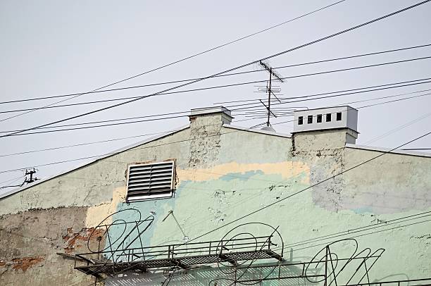 istock wall of the old house 472661356