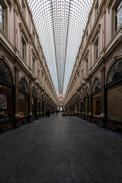 istock Morning of Galeries St-Hubert. 472661912