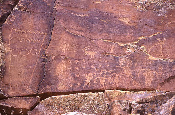 istock Petroglyphs and Visual Art rocky cliffs near Santa Clara Utah 472667152