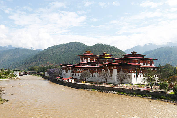 istock Punakha Dzong, Punakha, Bhutan 472667344