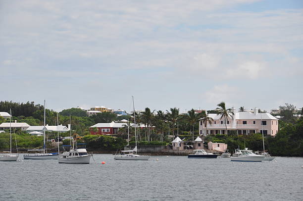 istock Colorful Houses in Bermuda 472693274